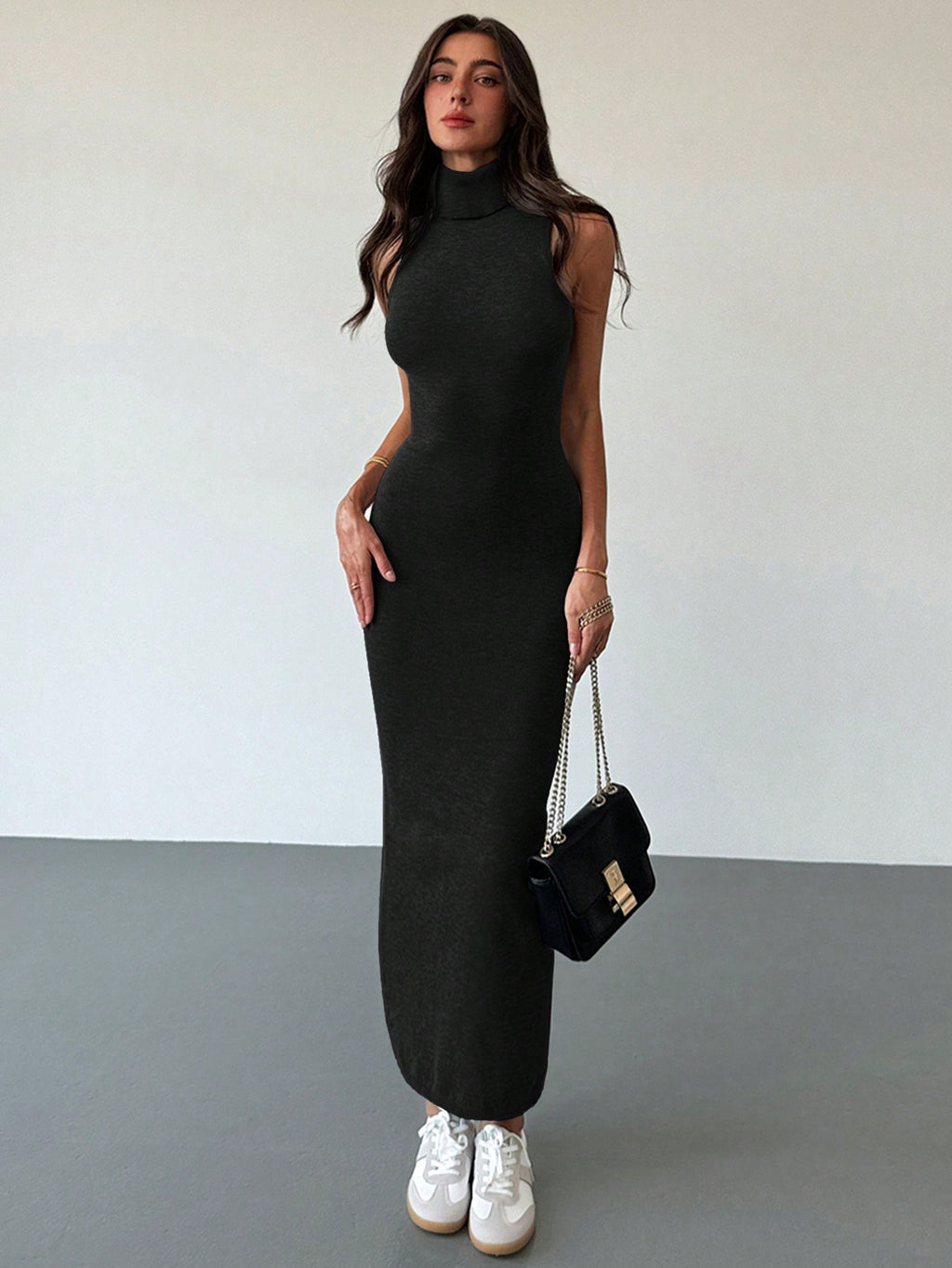 Vestido de Suéter com Gola Alta Sem Mangas