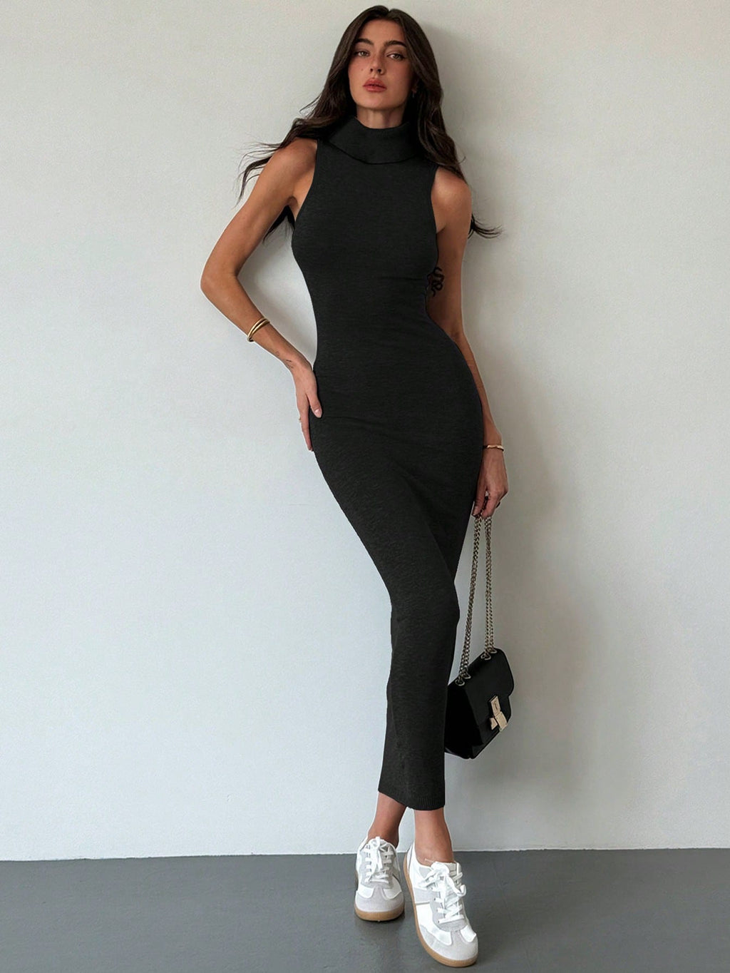 Vestido de Suéter com Gola Alta Sem Mangas