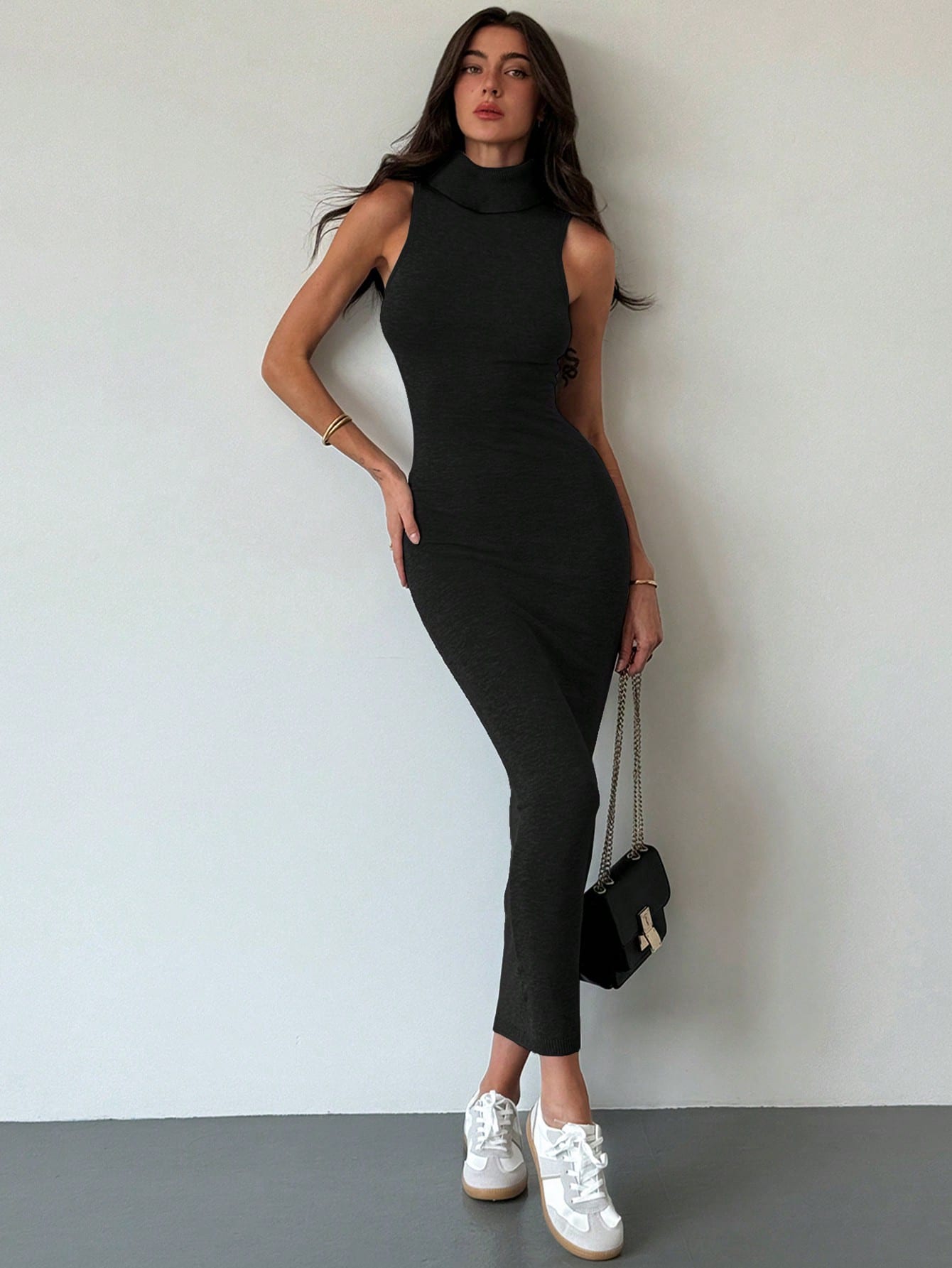 Vestido de Suéter com Gola Alta Sem Mangas