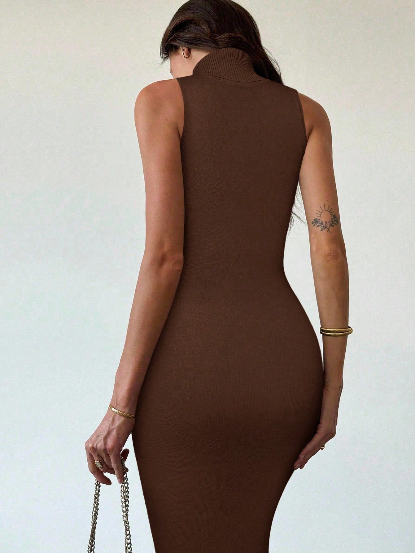 Vestido de Suéter com Gola Alta Sem Mangas
